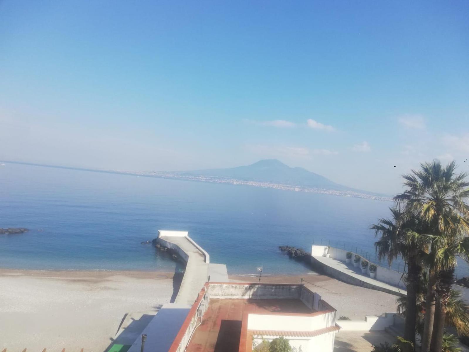 Maremonti Apartments Castellammare di Stabia Eksteriør bilde
